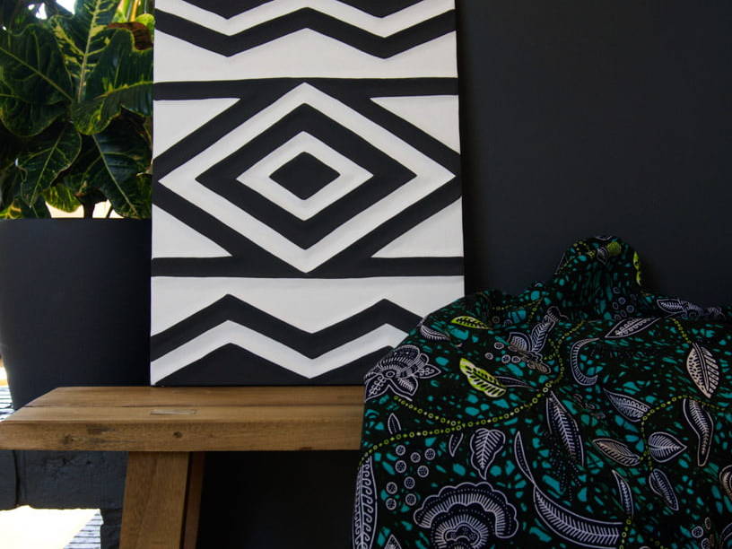 KALLANDRE - Tableau Imigongo en noir et blanc 40x30