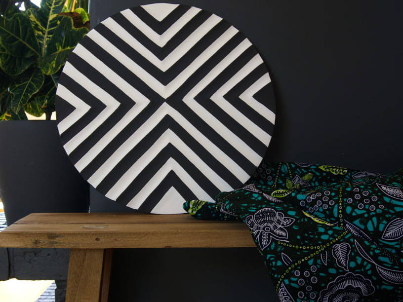 KALIBRE - Tableau Imigongo en noir et blanc 38 Ø