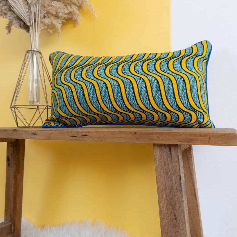 KIESE- Housse de coussin en wax et passepoil en coton uni 50x30