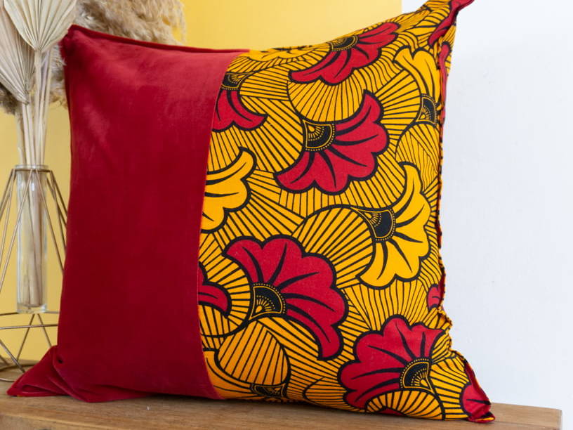 KERI - Housse de coussin en wax et velours 50x50 - Kahuhome